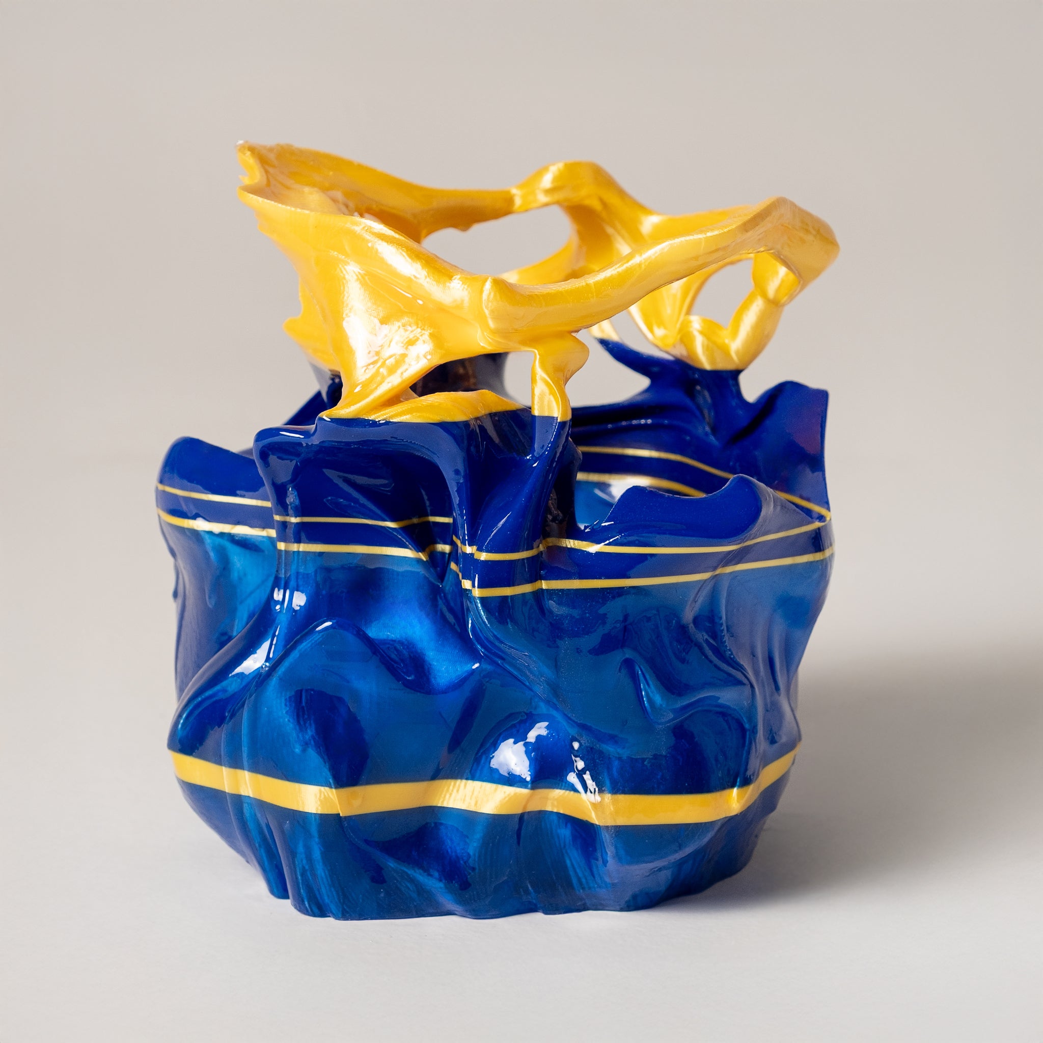 Ice Bucket Yellow Line